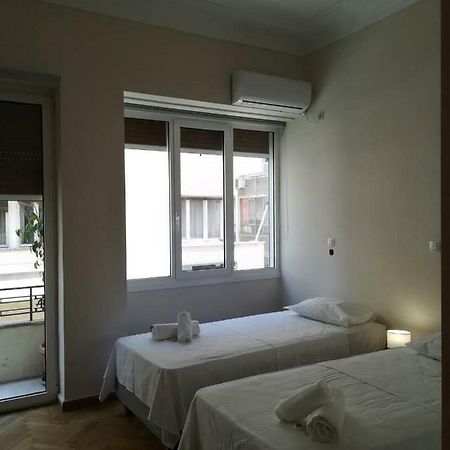 אתונה Kaniggos- 3 Bedrooms Apartment מראה חיצוני תמונה